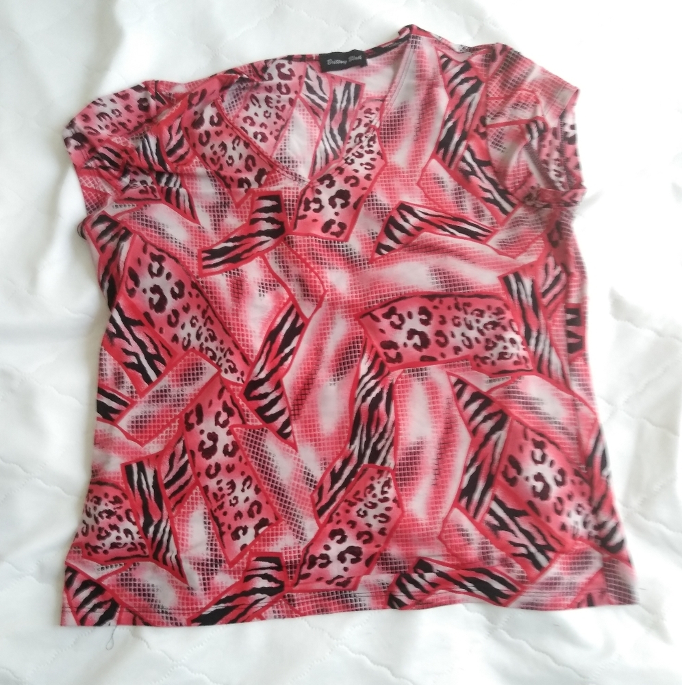 Brittany black top